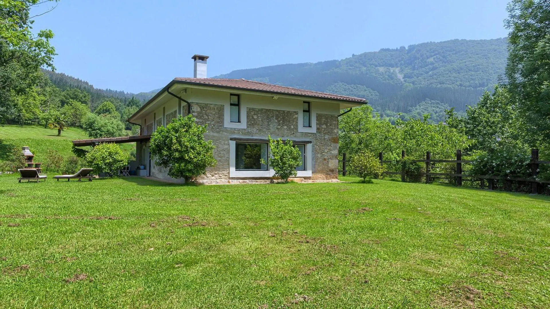 Urkiola Country House By Next Stop Bilbao Igorre